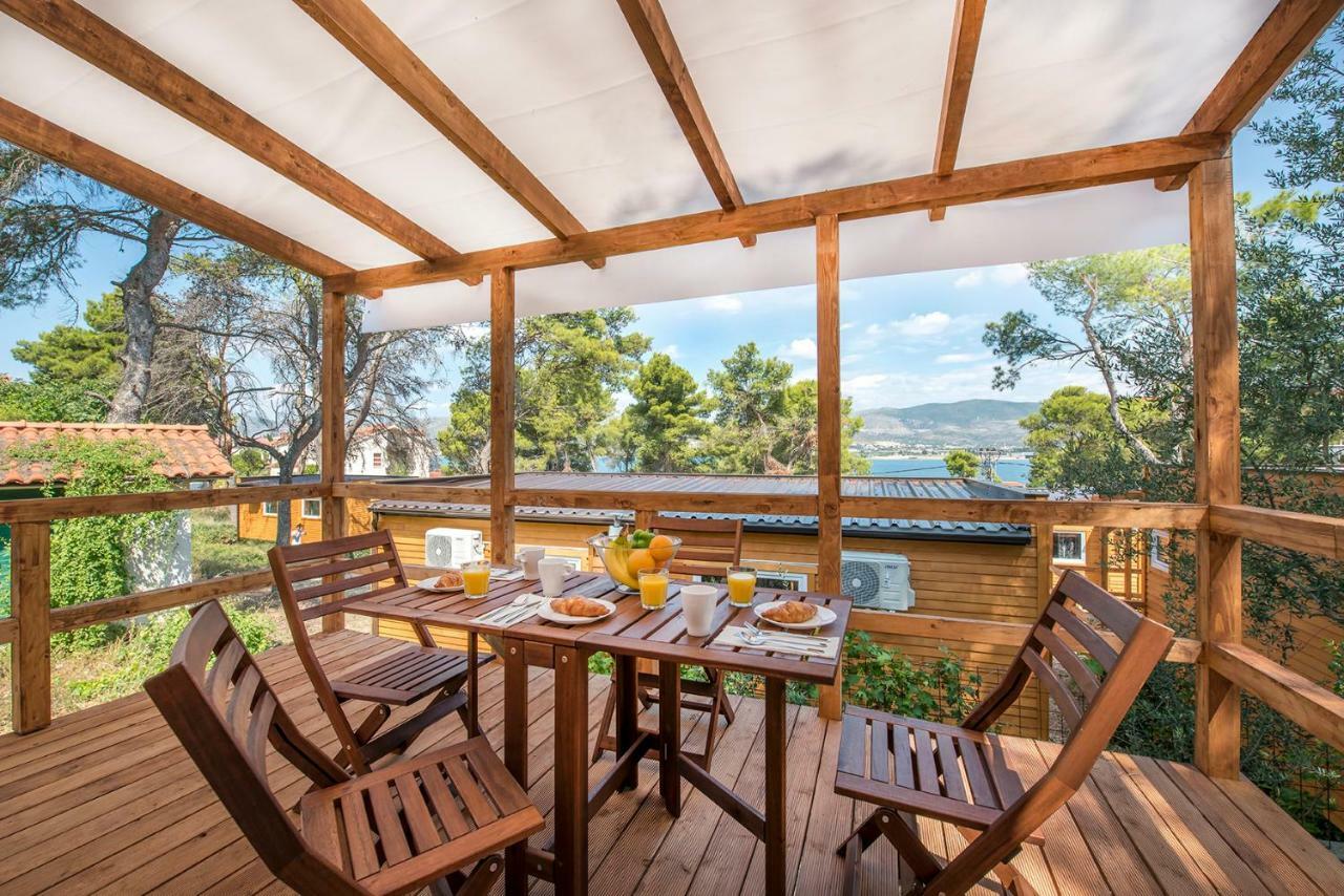 Mediteran Travel Mobile Homes Trogir - Ciovo Arbanija エクステリア 写真