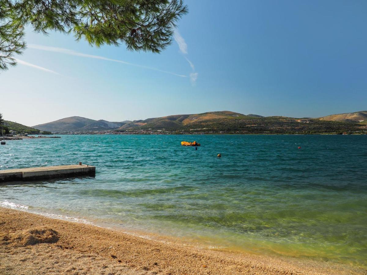 Mediteran Travel Mobile Homes Trogir - Ciovo Arbanija エクステリア 写真